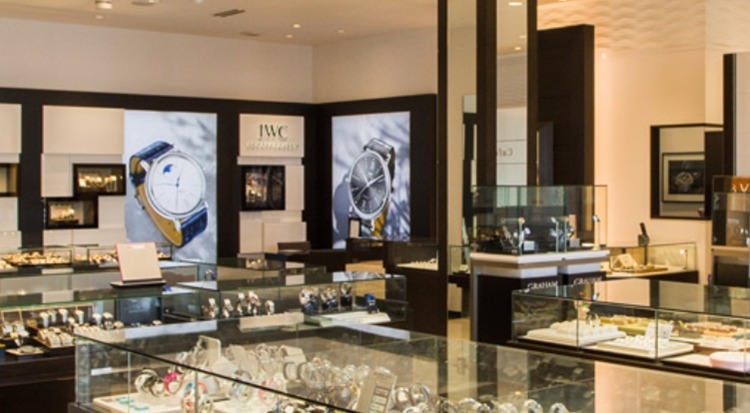 徳島市周辺の時計店：宝石・時計 池田 北島店の特徴・品揃え