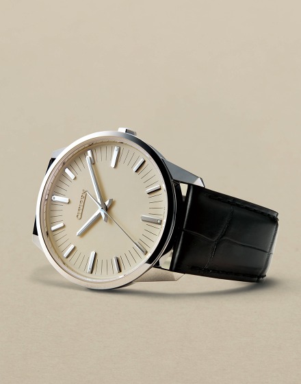 エコドライブムーブメントは電池交換も不要