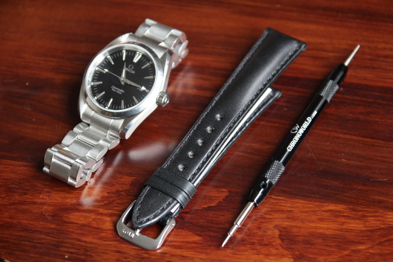 バネ棒で留めてあれば交換OK