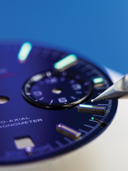 オメガのオーバーホールは技術と価格のバランスが重要