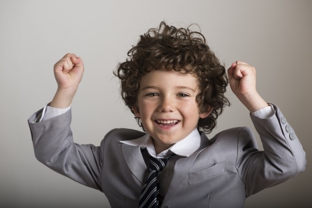 OCW-G2000C-1AJF(カシオオシアナス)は目を奪われる美しいデザインが魅力