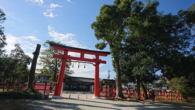 上賀茂神社 賀茂別雷神社 の御朱印帳は 種類や御朱印も紹介 旅go タビ ゴー