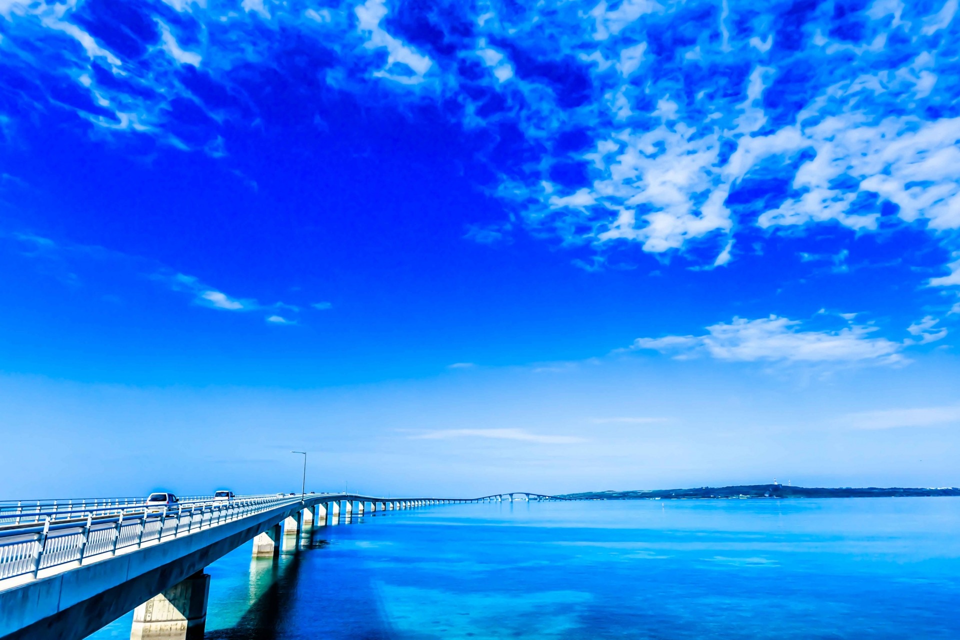 伊良部大橋 宮古島 は日本一長い橋 絶景スポットやアクセス方法を紹介 旅go タビ ゴー