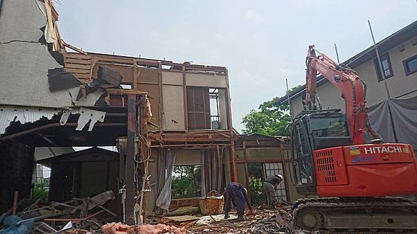 解体業社イメージ