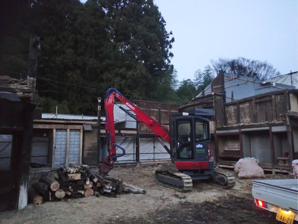 解体業社イメージ