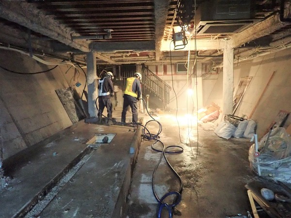 解体業社イメージ