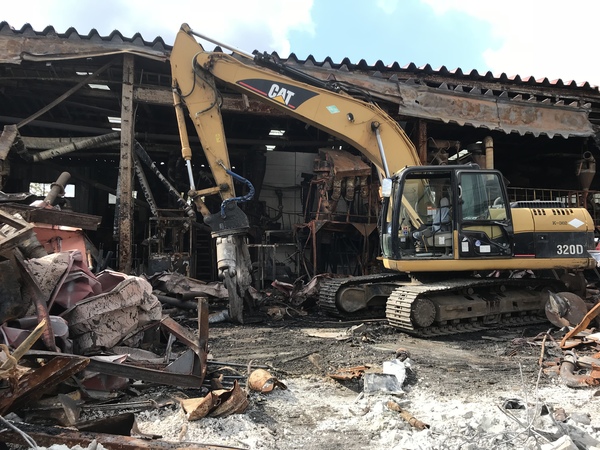 解体業社イメージ