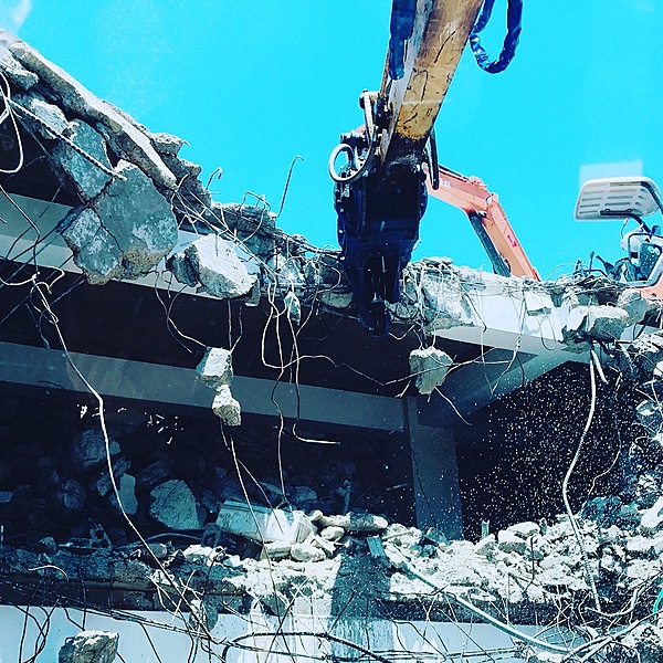 解体業社イメージ