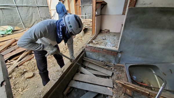 解体業社イメージ