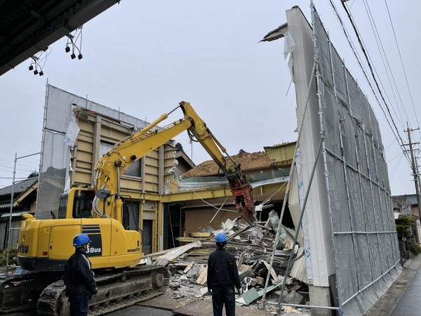 解体業社イメージ