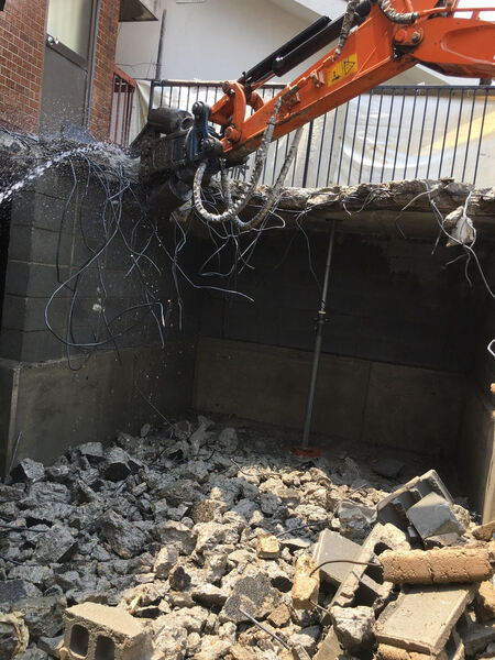 解体業社イメージ