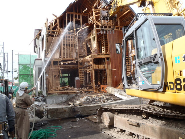 解体業社イメージ