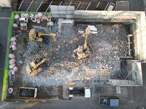 解体業社イメージ