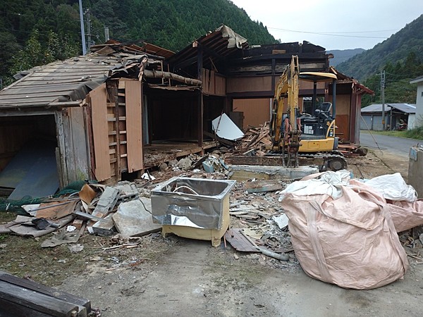 解体業社イメージ