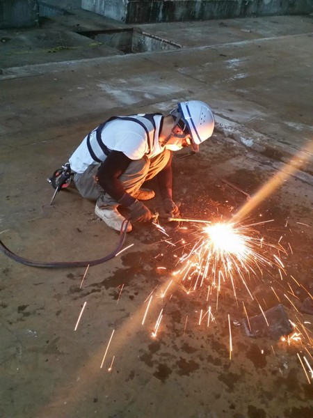 解体業社イメージ