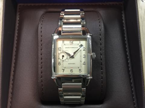 ジラール・ペルゴ GIRARD PERREGAUX ヴィンテージ1945 25932-11-111-1
