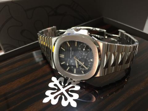 パテック フィリップ PATEK PHILIPPE ノーチラス プチコン 5712/1A-001
