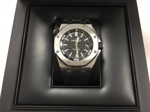 オーデマ・ピゲ AUDEMARS PIGUET オフショアダイバー 15710ST.OO.A002CA.01