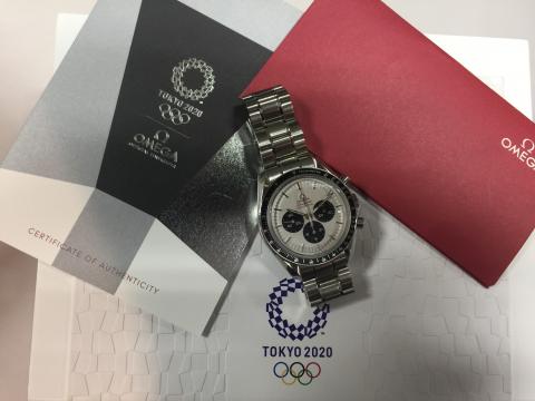 オメガ OMEGA スピードマスタープロフェッショナル 東京2020リミテッド 522.30.42.30.04.001