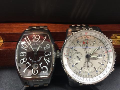 ブライトリング BREITLING ナビタイマーワールド A24322 , フランクミュラー トノーカーベックスデイト 7880SC