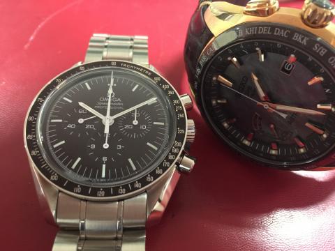 オメガ OMEGA スピードマスタープロフェッショナル 311.30.42.30.01.005 , SEIKO アストロン ノバク・ジョコビッチ SBXB105