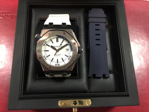 オーデマ・ピゲ AUDEMARS PIGUET ロイヤルオークオフショアダイバー 15710ST.OO.A010CA.01