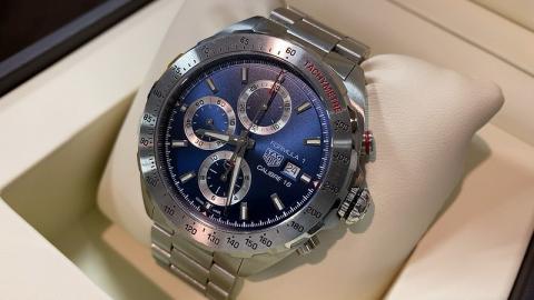 タグホイヤー TAG HEUER フォーミュラー1 クロノグラフ CAZ2015.BA0876
