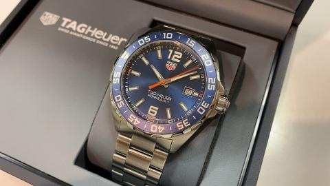 タグホイヤー TAG HEUER フォーミュラー1 クロノグラフ WAZ1010.BA0842