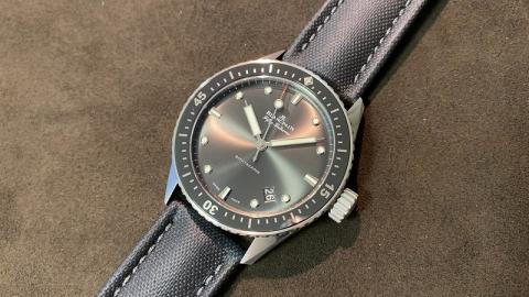 ブランパン BLANCPAIN フィフティファゾムス バチスカーフ 5000-1110-B52A