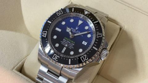 ロレックス ROLEX ディープシー Dブルー 126660