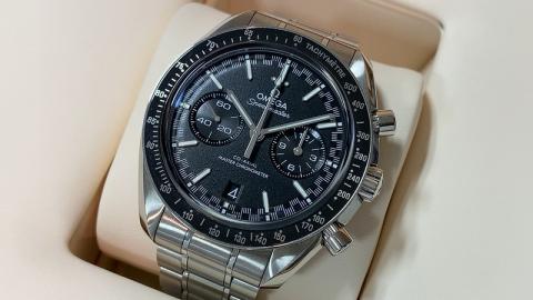 オメガ OMEGA スピードマスター レーシング コーアクシャル マスタークロノメーター 329.30.44.51.01.001