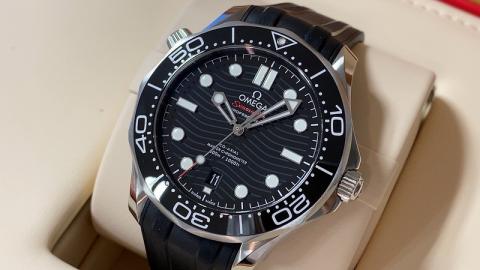 オメガ OMEGA シーマスター ダイバー300 コーアクシャル マスタークロノメーター 210.32.42.20.01.001