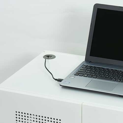 タブレット保管庫 44台収納/ホワイト PTB-44W