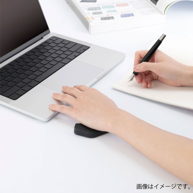 リストレスト　ムーブタイプ／ブラック　WR-720BK（tm）