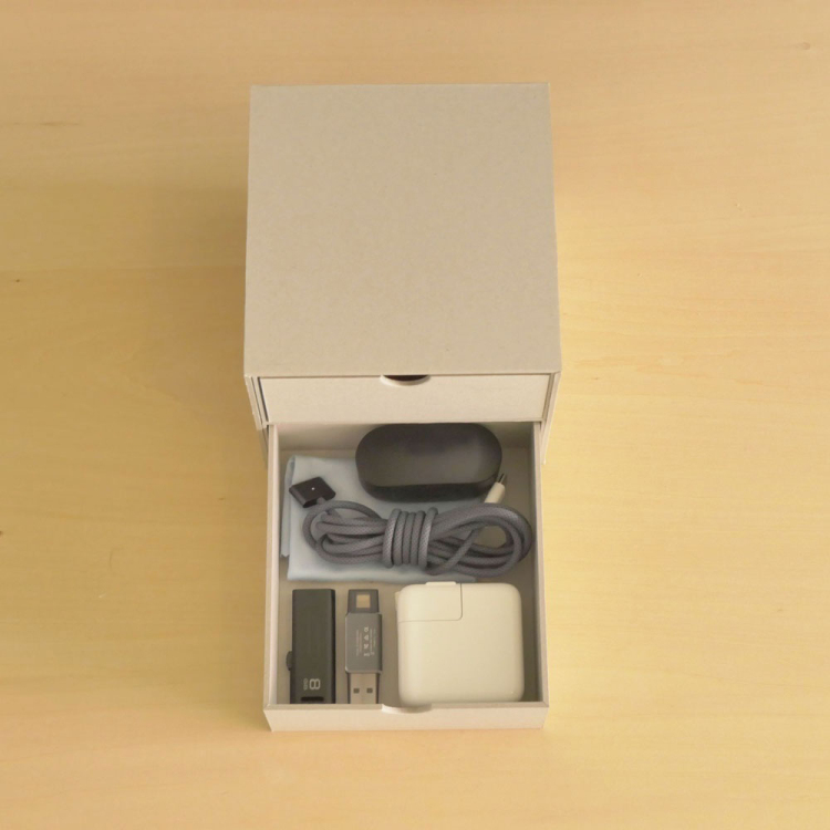 リトレイ　チェスト2段／ライトグレー　RTY-C01LG