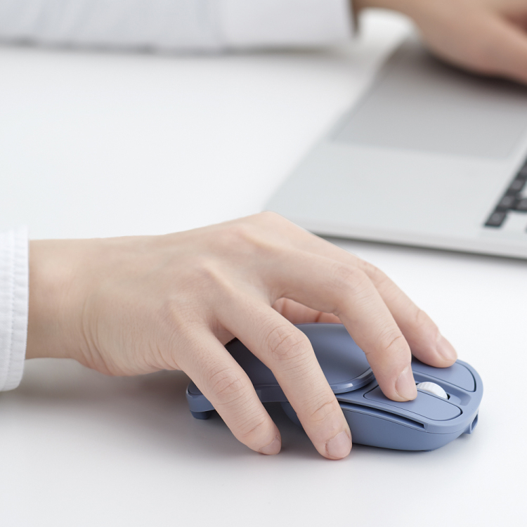 ナカバヤシ 無線充電式スライド静音5ボタンBlueLEDマウス/ブルー MUS-RKF235BL (tm)の商品画像16枚目