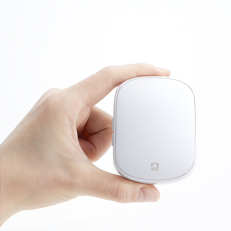 ナカバヤシ 無線充電式スライド静音5ボタンBlueLEDマウス/ホワイト MUS-RKF235W (tm)の商品画像2枚目