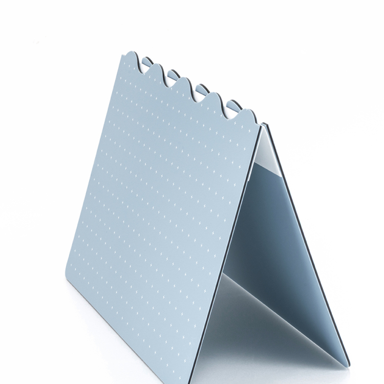 折りたたみカッティングマット+/A4サイズ/ミスティブルー CTMO-A4PL-Bの商品画像3枚目
