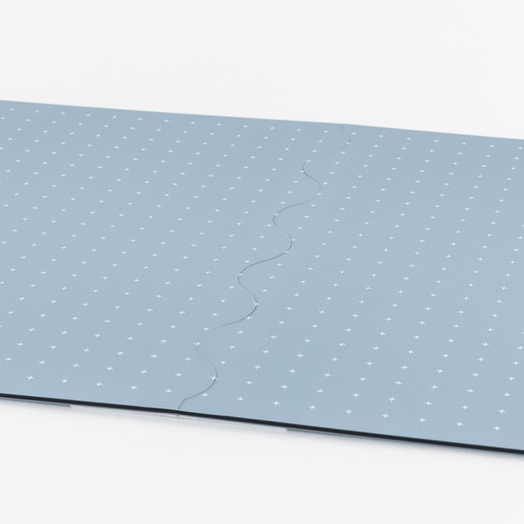 折りたたみカッティングマット+/A4サイズ/ミスティブルー CTMO-A4PL-Bの商品画像4枚目