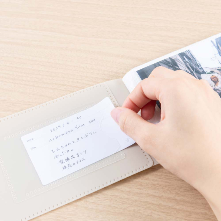 ナカバヤシ フィルムナアルバム 28/ベージュ L判1段ポケット 28枚収納 A-NAPL-280-BEの商品画像6枚目