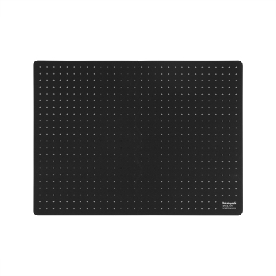 折りたたみカッティングマット+/A4サイズ/ブラック CTMO-A4PL-Dの商品画像1枚目