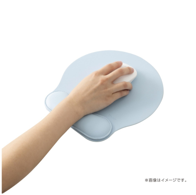 ナカバヤシ リストレスト付きPUレザーマウスパッド/ライトブルー MUP-935LB (tm)の商品画像3枚目