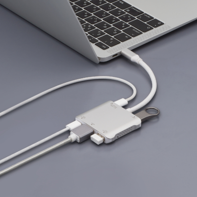 ナカバヤシ　Type－C5in1コンパクトドック／シルバー　UD-C12SL　(tm)の商品画像1枚目