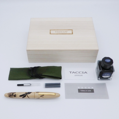 ナカバヤシ TACCIA 影絵 蒔絵万年筆 蜻蛉と菖蒲-M TKG-L18F-TS-Mの商品画像8枚目