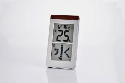 アデッソ　メガ曜日日めくり電波時計の商品画像7枚目