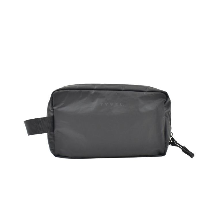 マグエックス　TYVEL．ボックスポーチ　マットブラック
