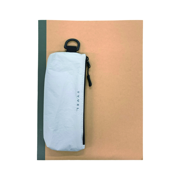 マグエックス　TYVEL．スリムポーチ　ライトグレーの商品画像7枚目