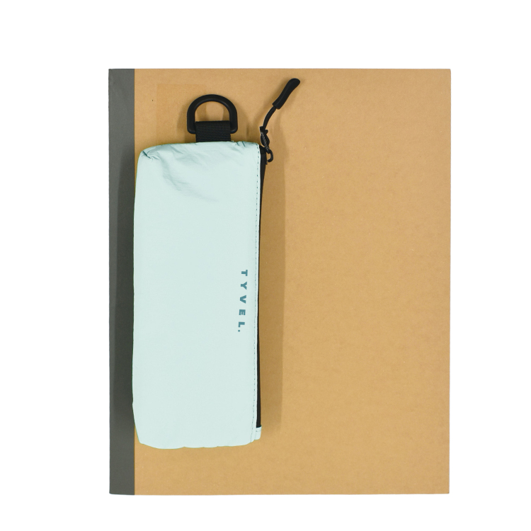 マグエックス　TYVEL．スリムポーチ　ペールスカイの商品画像7枚目