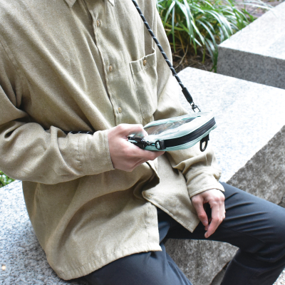 マグエックス　TYVEL．スマホショルダーポーチ　ペールスカイの商品画像10枚目