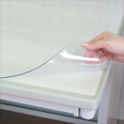 ミワックス　スカイスターデスクマット　ノンコピータイプ 1.8mm厚(550×390mm)N-72S